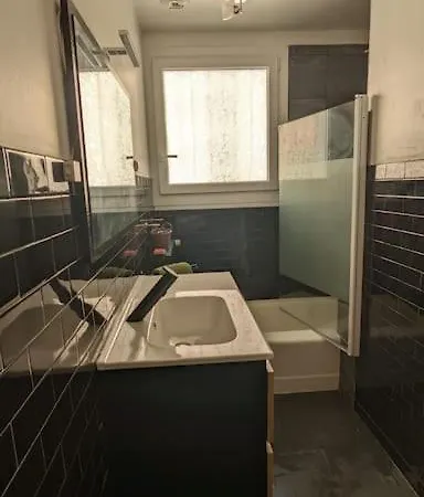 Maison Chaleureuse 6, 8 Personnes Quartier Palente 3