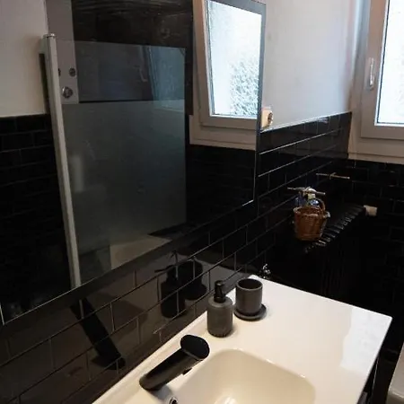 Maison Chaleureuse 6, 8 Personnes Quartier Palente 3 Holiday home Besancon